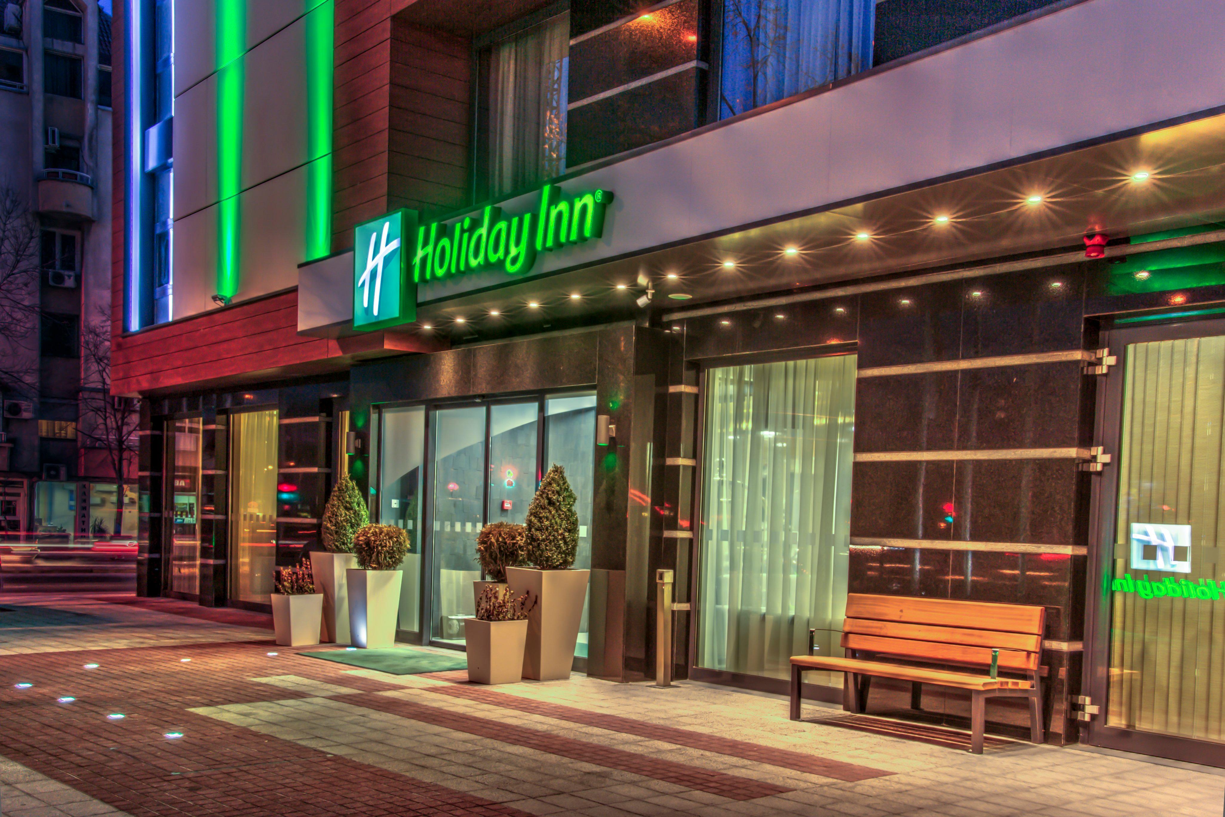 Holiday Inn Plovdiv By Ihg Exterior photo