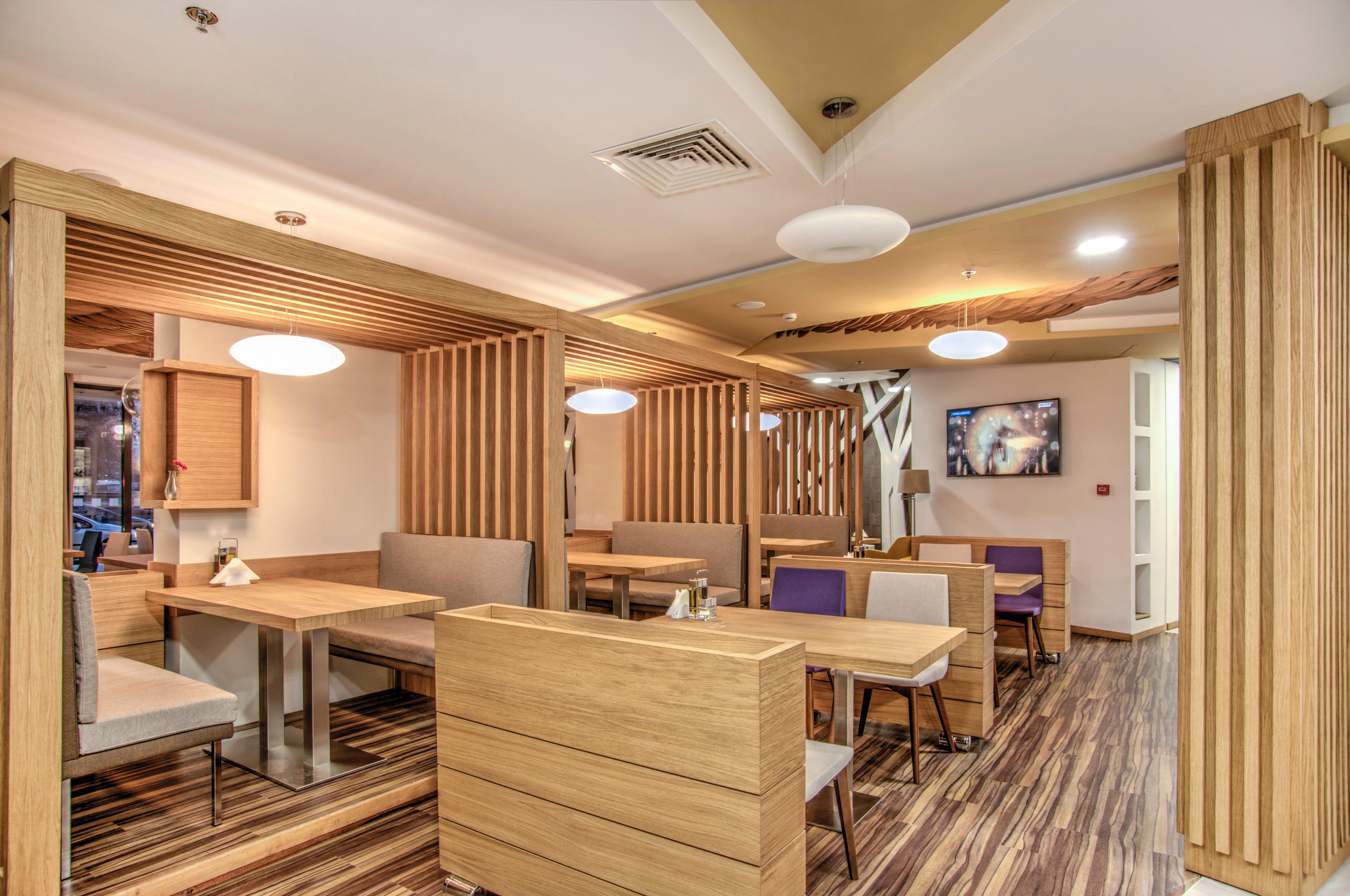 Holiday Inn Plovdiv By Ihg Exterior photo