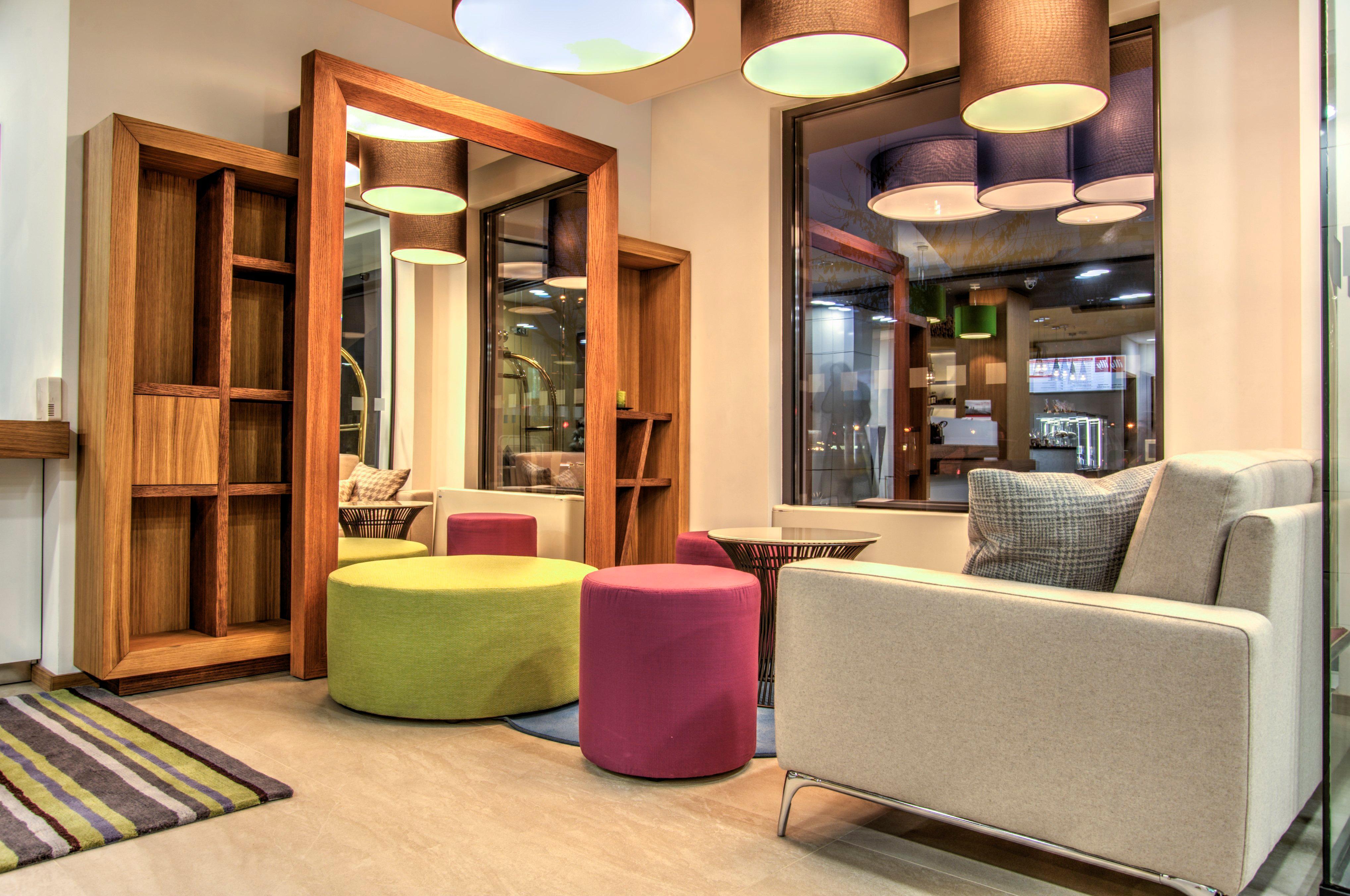 Holiday Inn Plovdiv By Ihg Exterior photo